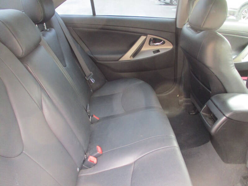 2009 Toyota Camry LE