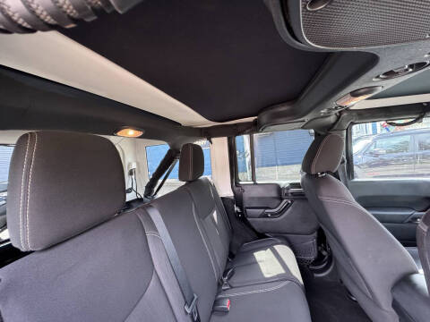 2015 Jeep Wrangler Unlimited Sahara