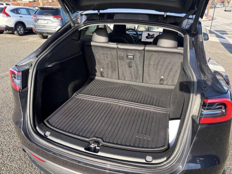 2024 Tesla Model Y Long Range