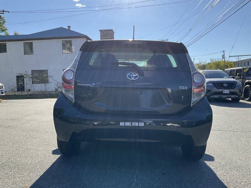 2012 Toyota Prius c One
