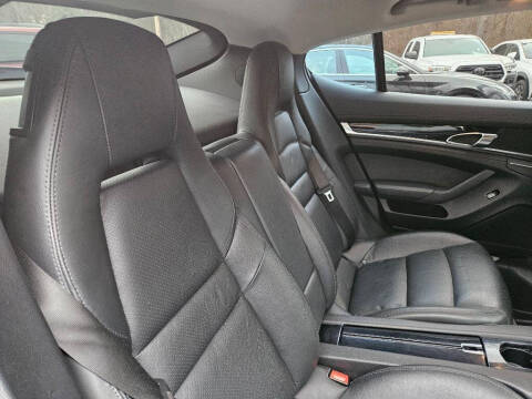 2012 Porsche Panamera 4