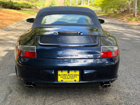 2003 Porsche 911 Carrera