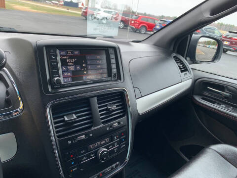 2016 Dodge Grand Caravan R/T