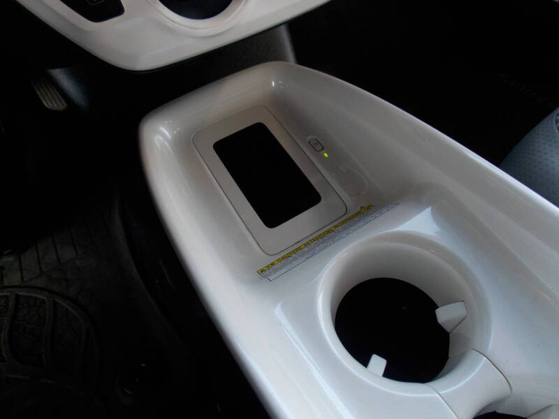 2017 Toyota Prius Three