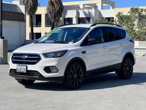 2019 Ford Escape for sale at Mamas Motors LLC in San Jose CA