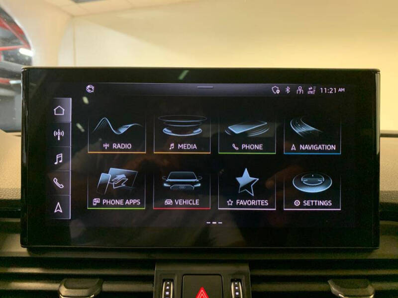 2022 Audi SQ5 3.0T quattro Premium Plus