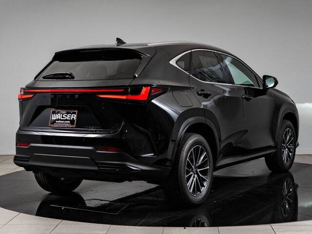 2026 Lexus NX 450h+ Premium