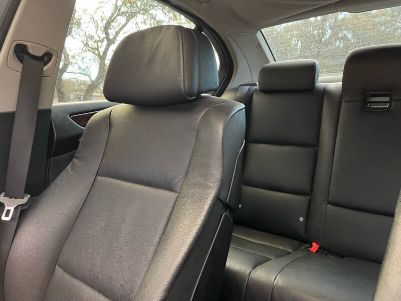 2010 BMW 5 Series 528i