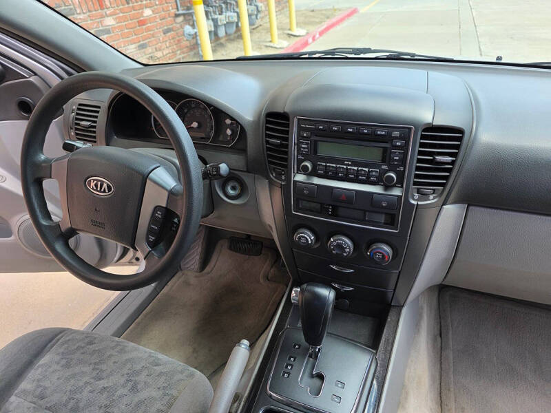 2007 Kia Sorento LX