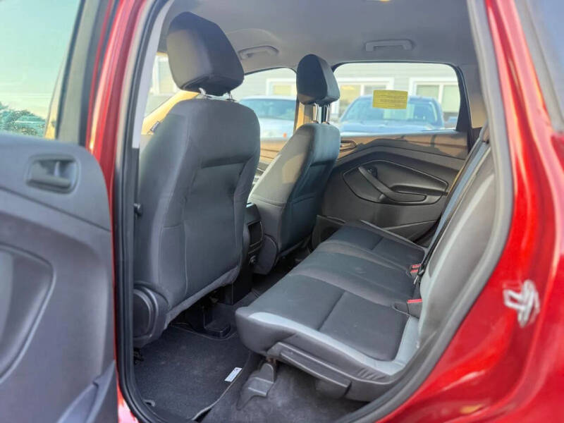 2015 Ford Escape S