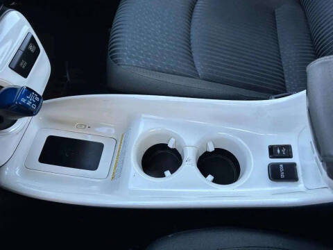 2016 Toyota Prius Three