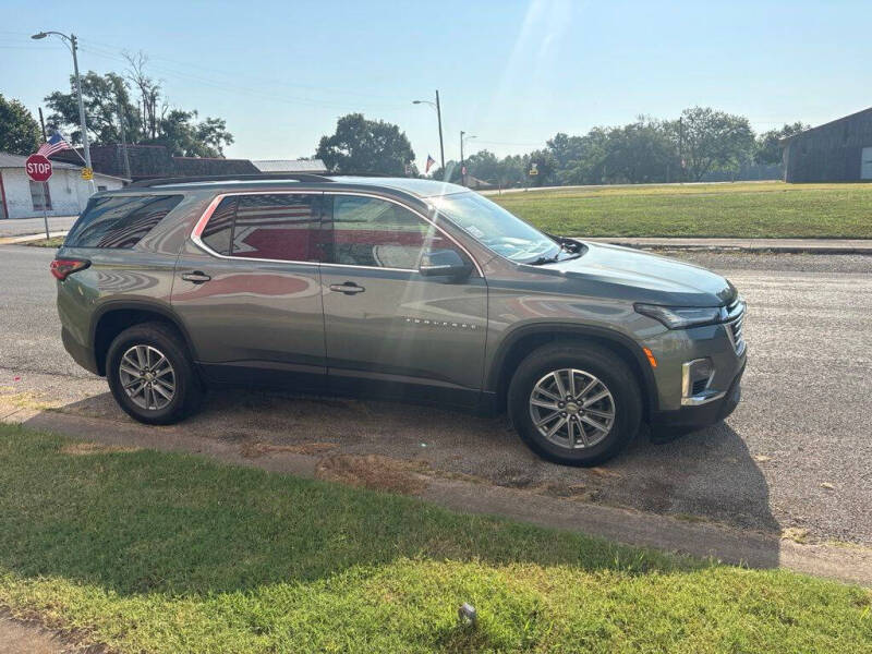 2022 Chevrolet Traverse LT Leather