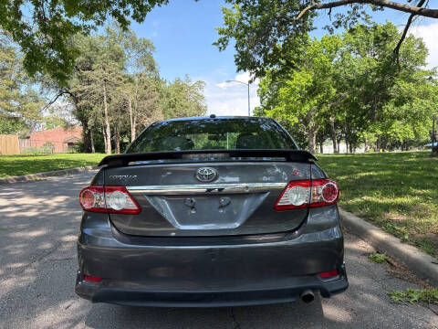 2011 Toyota Corolla S