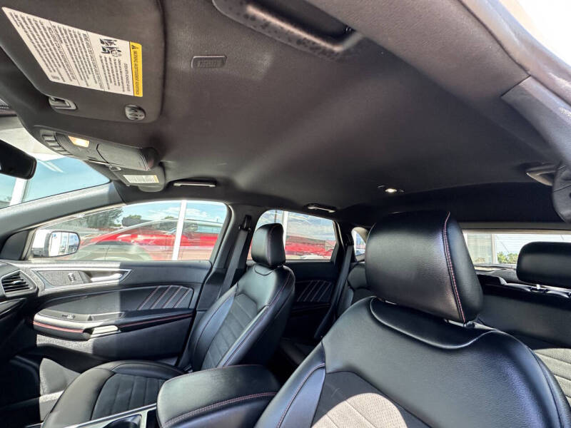 2022 Ford Edge ST-Line