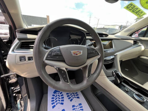 2024 Cadillac XT5 Premium Luxury