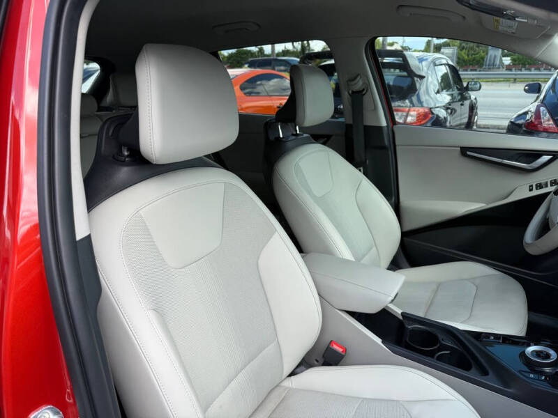 2023 Kia Niro EV Wind