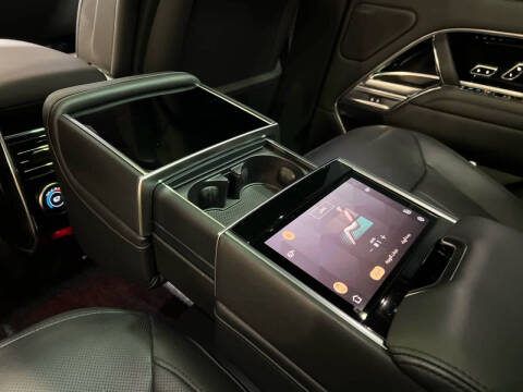 2023 Land Rover Range Rover P530 Autobiography