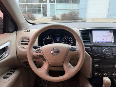2014 Nissan Pathfinder Platinum