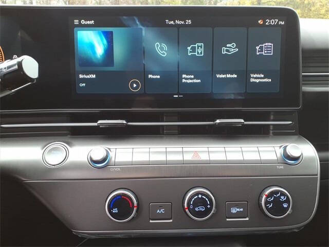 2026 Hyundai Kona SE