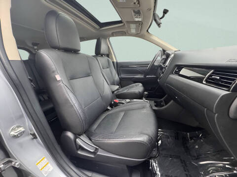 2016 Mitsubishi Outlander SEL