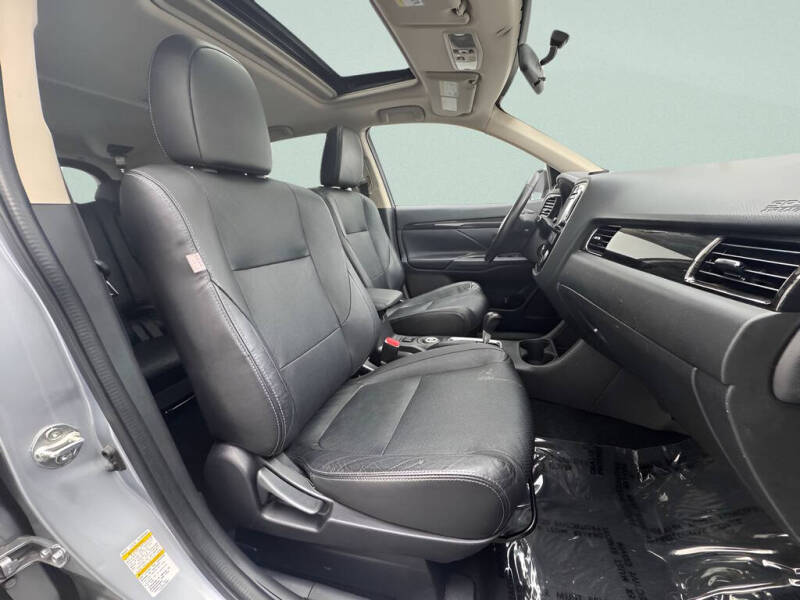 2016 Mitsubishi Outlander SEL