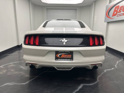 2017 Ford Mustang V6