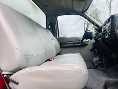 2004 Ford F-650 Super Duty