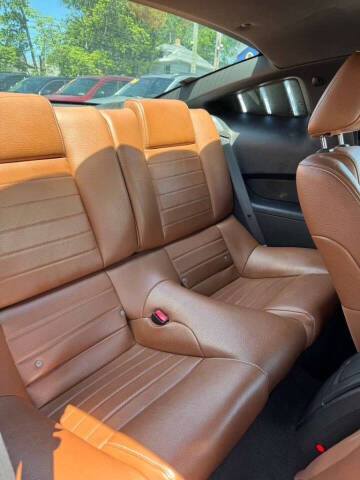 2010 Ford Mustang V6