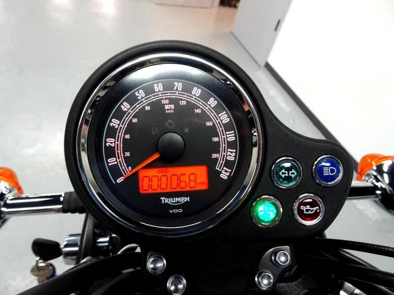 2012 Triumph Bonneville