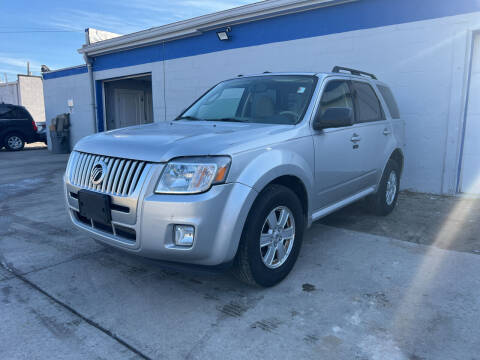 2011 Mercury Mariner for sale at METRO CITY AUTO GROUP LLC in Lincoln Park MI