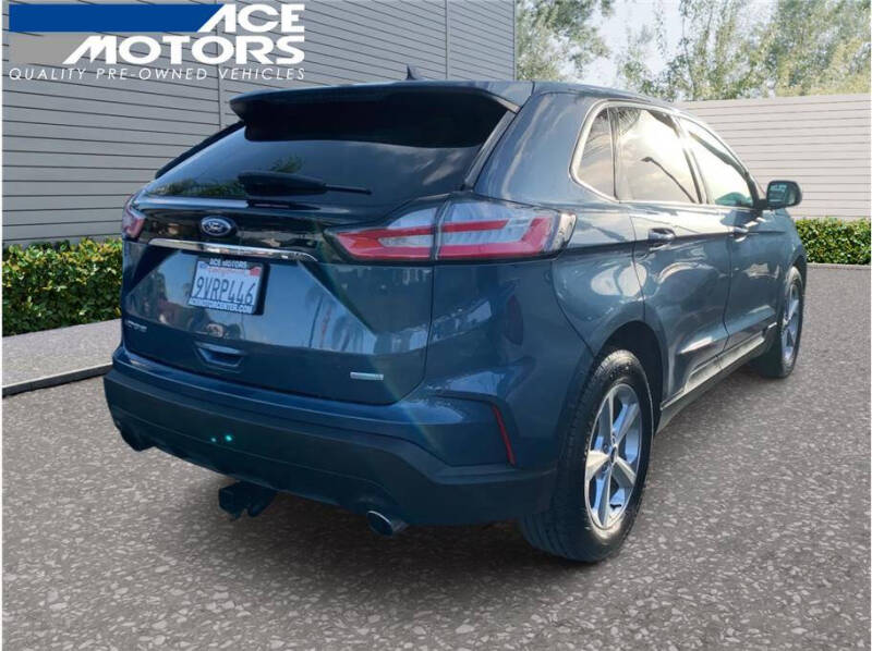 2019 Ford Edge SE