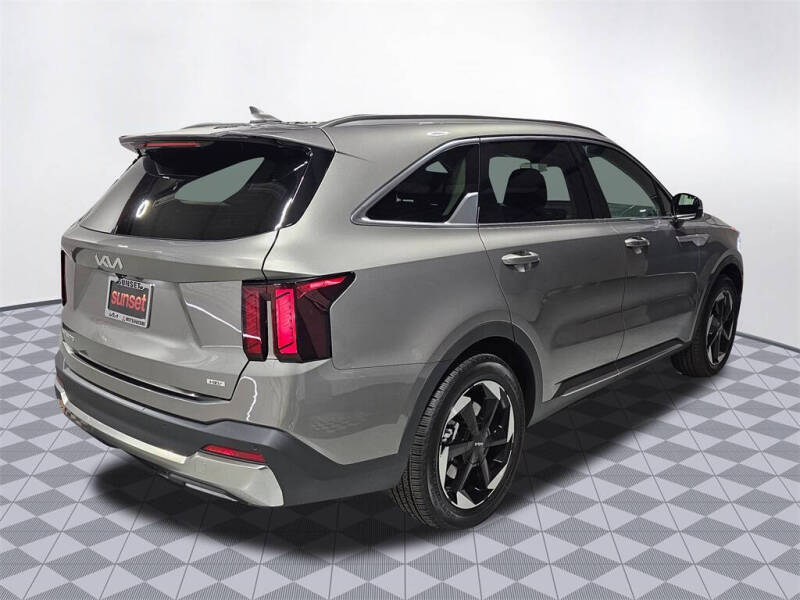 2025 Kia Sorento Hybrid EX