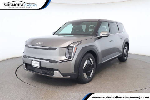 2024 Kia EV9 Light Long Range