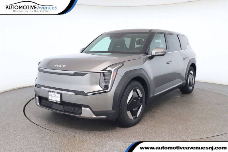 2024 Kia EV9 Light Long Range