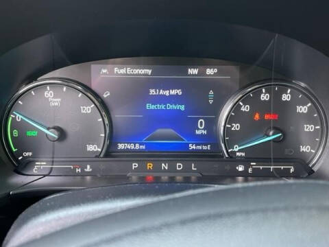 2021 Ford Escape Hybrid SE