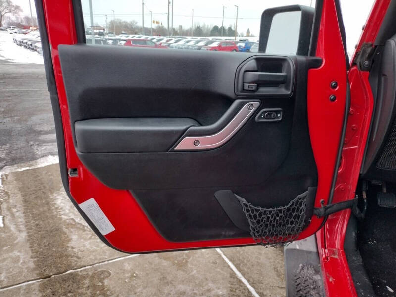 2011 Jeep Wrangler Sahara