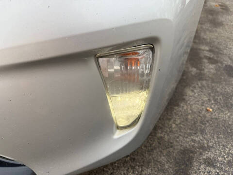 2014 Toyota Prius Three