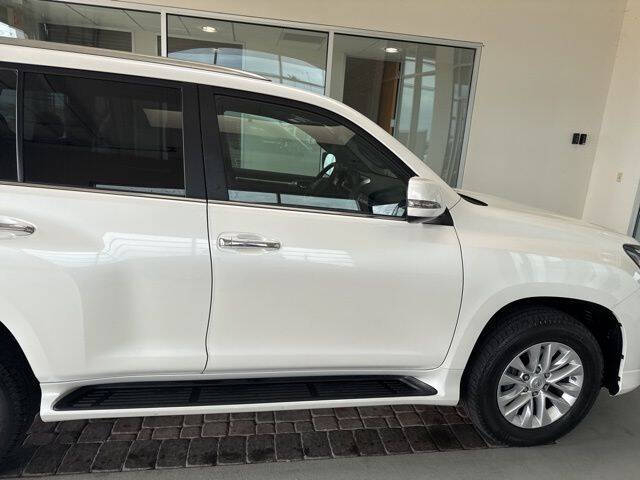 2023 Lexus GX 460