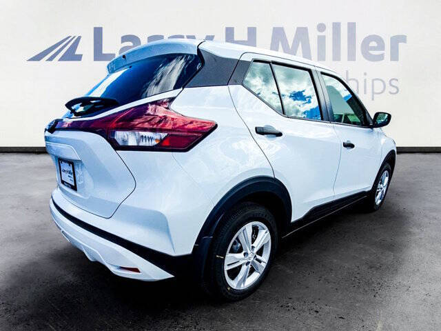 2025 Nissan Kicks Play S