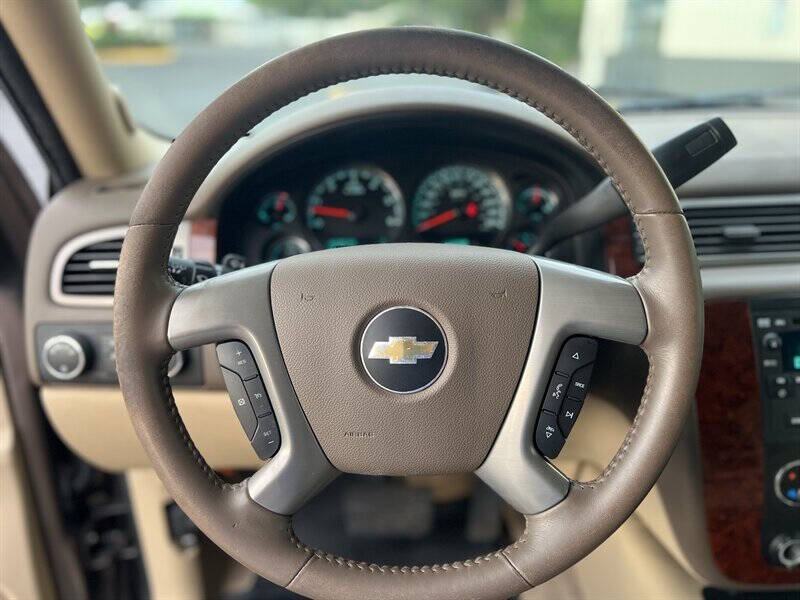 2012 Chevrolet Suburban LT