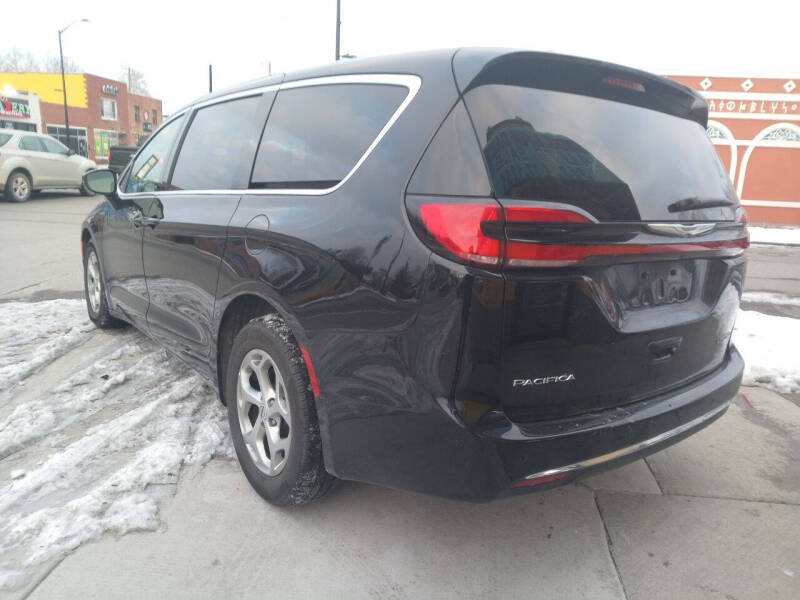 2024 Chrysler Pacifica Limited