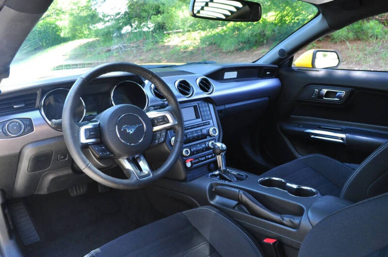 2017 Ford Mustang