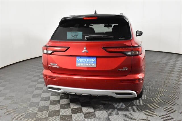 2025 Mitsubishi Outlander PHEV SEL