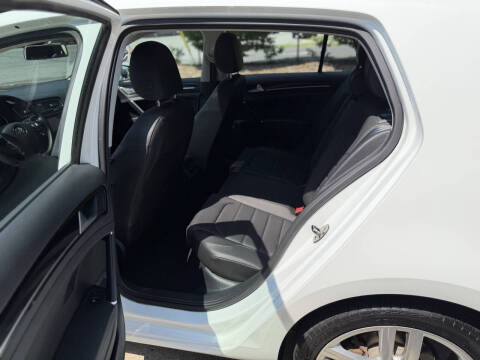 2015 Volkswagen Golf TSI SEL