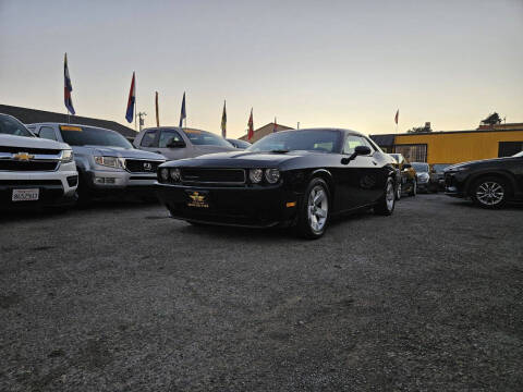 2012 Dodge Challenger SXT