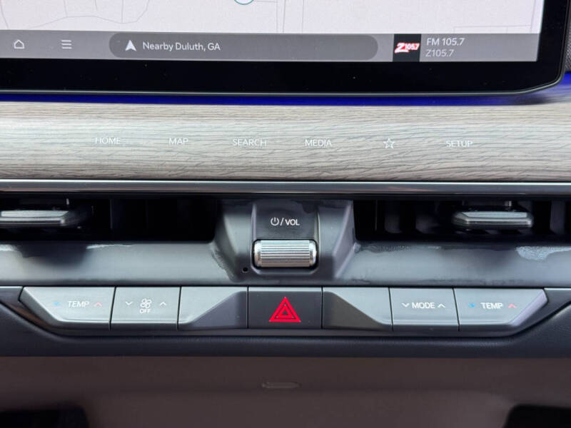 2024 Kia EV9 Land