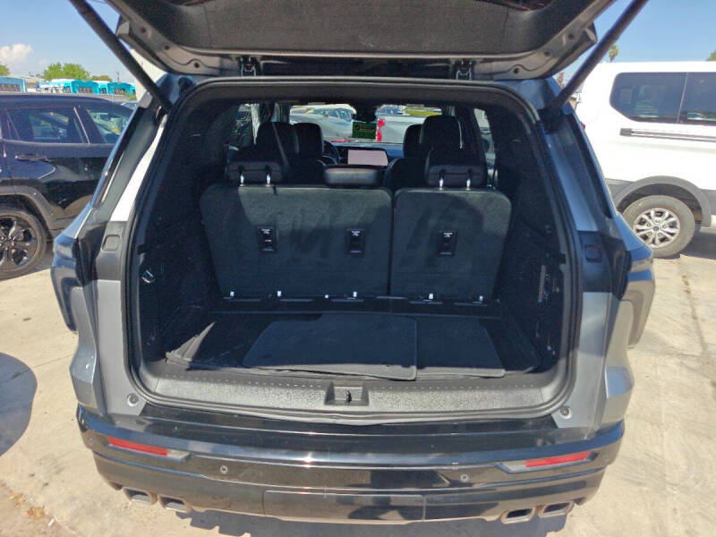 2024 Chevrolet Traverse RS