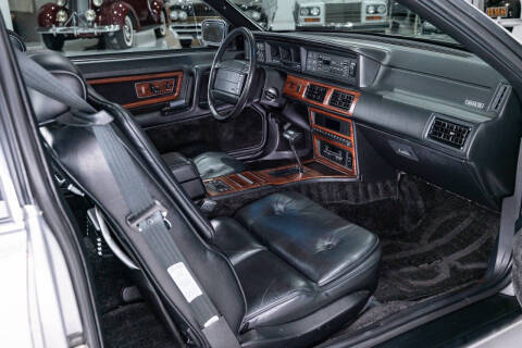 1990 Lincoln Mark VII Bill Blass