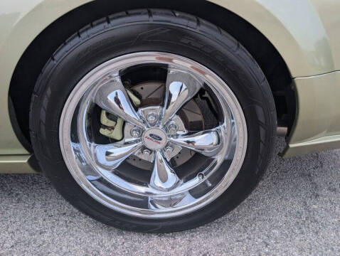 2005 Ford Mustang