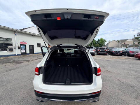 2018 Mercedes-Benz GLC GLC 300